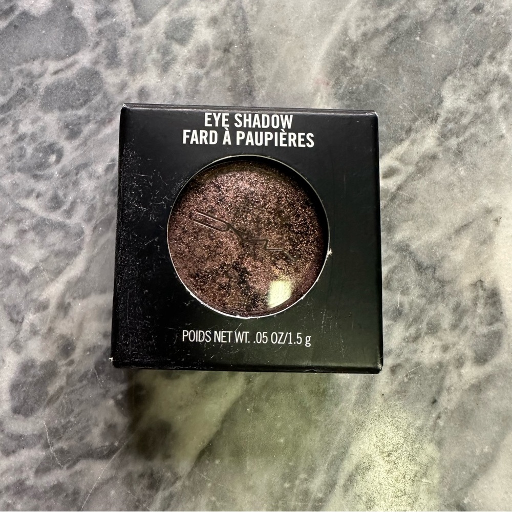 Mac Cosmetics Eyeshadow Nude Model Frost‎
